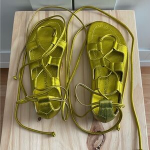 Women's Tamara Mellon Chill Out Gladiator Leather Lace-Up Sandals Green Size 5